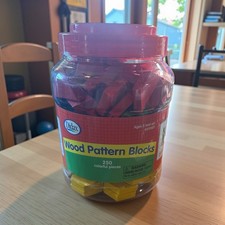 Didax Educational Resources Wood Pattern Blocks 250 Pieces Homeschool