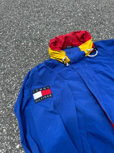 Chaqueta Tommy Hilfiger Clásica De Colección Azul Amarillo Rojo Logotipo Delechozado Con Capucha Talla LRG - Imagen 3 de 16