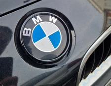 1 piece Emblem BMW OEM ACCESSORIES 51148132375 front hood or rear trunk badge