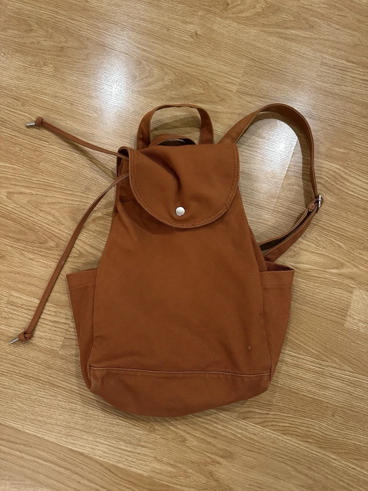 Mochila con cordón Baggu Umber Foto 3 de 4