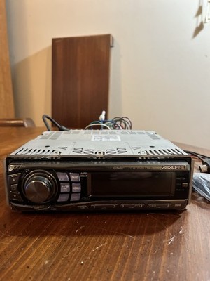 Alpine CD MP3 Receiver CDA-9856 Vintage Bluetooth Car Stereo Tested Works Great
