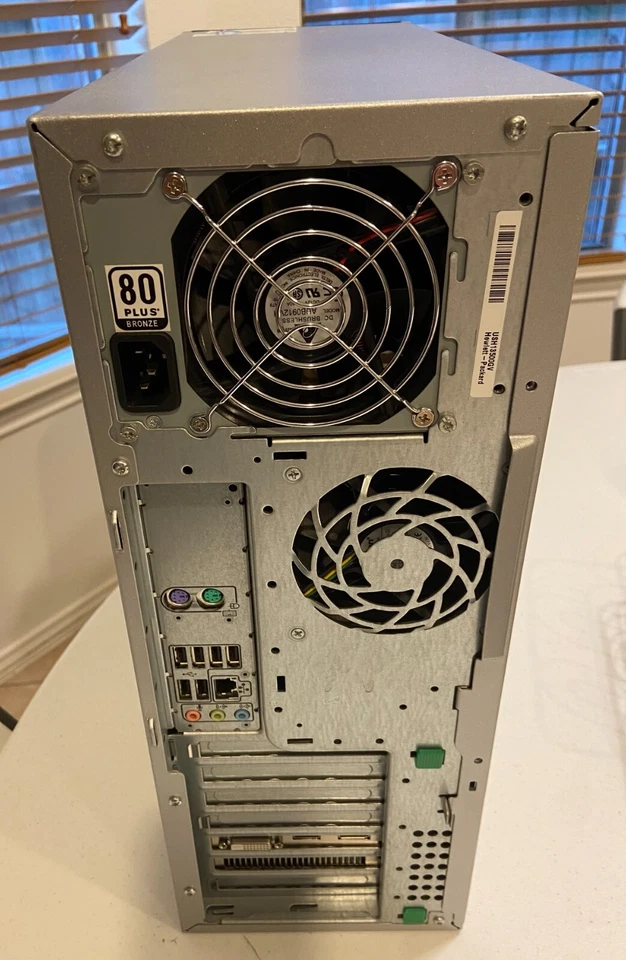 HP Z400 Gaming PC - Xeon W3520 2.67 GHz CPU, 24 GB RAM, 250 GB SSD + 2 TB HDD - Image 2 of 2