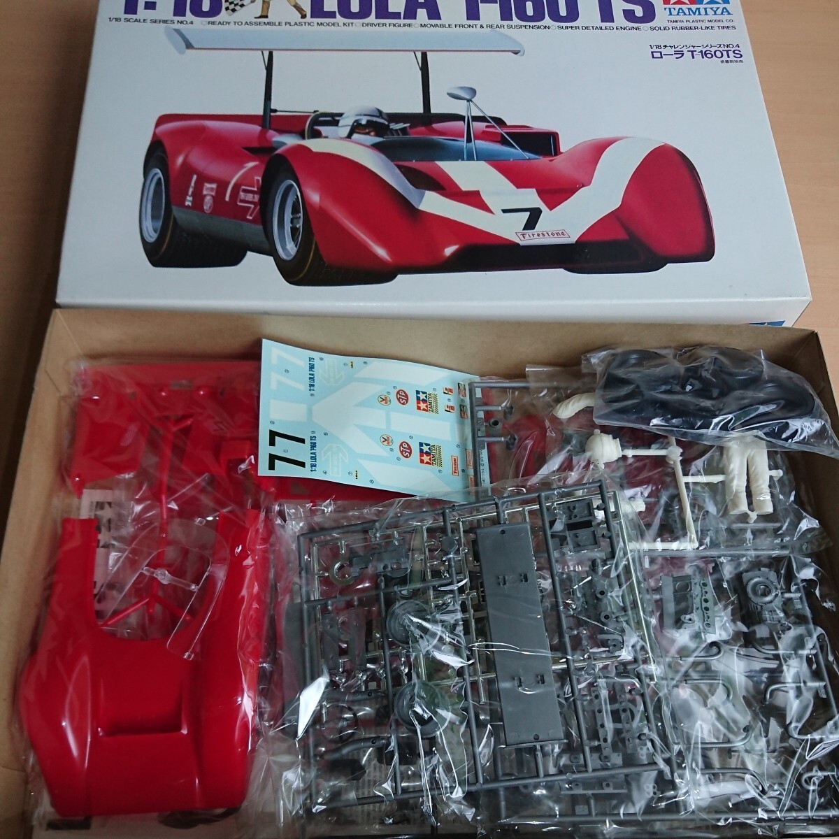 タミヤ 1/18 ローラ T-160 TS チャレンジャーシリーズ 素人完成品 1