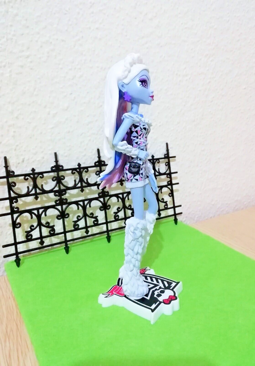 Wednesday Addams Coleccion De MuÃ±ecas Monster High MuÃ±ecas