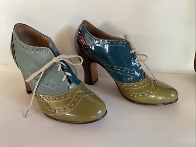 John Fluevog Women s High Heel Saddle Shoes Size 8 Multi Color Panel Laces 