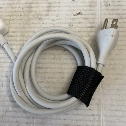 APPLE A1401 OEM 12W GENUINE USB POWER ADAPTER w/6 FT. POWER CORD WORKS EUC - Picture 6 of 7