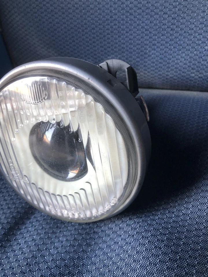 Faro luz baja lado derecho bmw e30 1988-1991 320i 325i 318i 1305210002 Bosch Foto 3 de 4