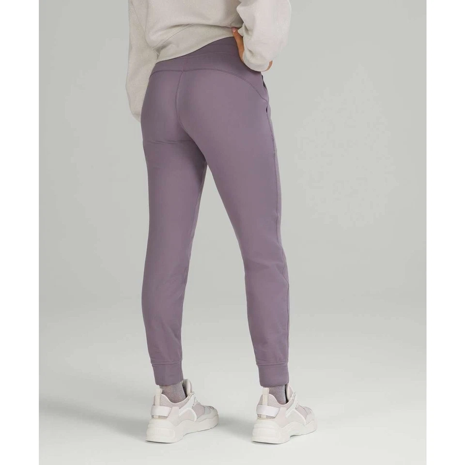 Lululemon Ready to Rulu 高腰慢跑暗薰衣草 4 码 — 第 2/4 张图片
