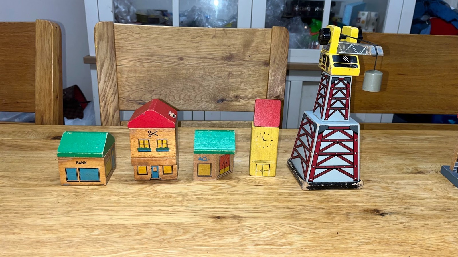 Thomas & Friends Typ Holzeisenbahnkran - Brio Holzbank - Uhr- und Laden