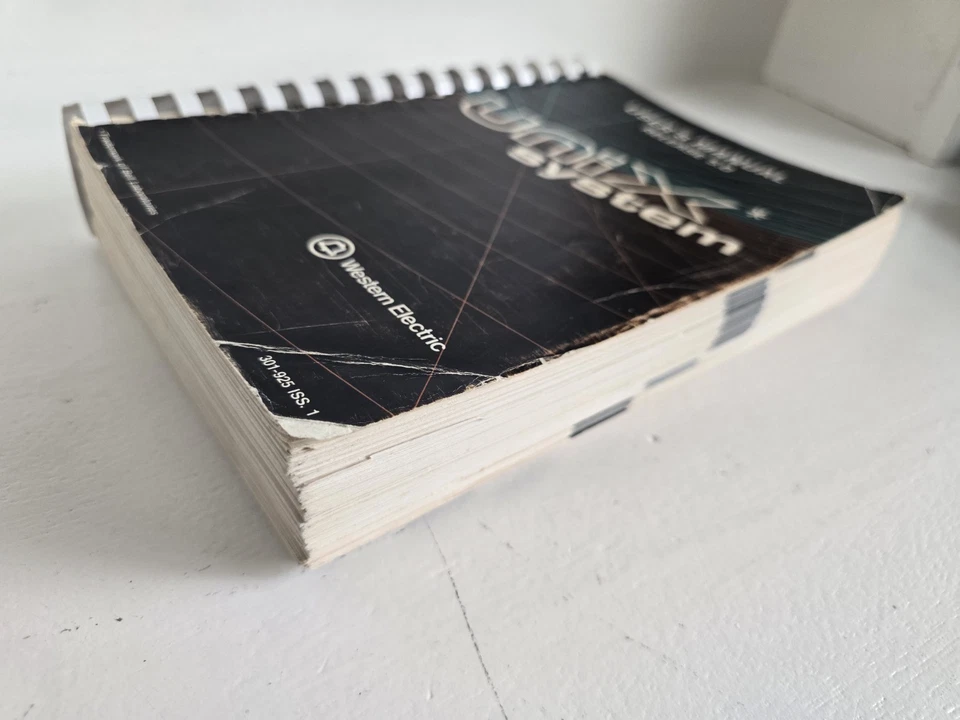 Unix System User's Manual Release 5.0 (1982)   - Image 3 of 4