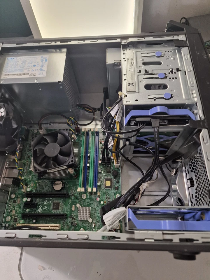 Lenovo ThinkCentre M93p Intel(R) Core(TM) i5-4570 CPU @ 3.20GHz 8gb Ram 512gb sa - Bild 3 von 3