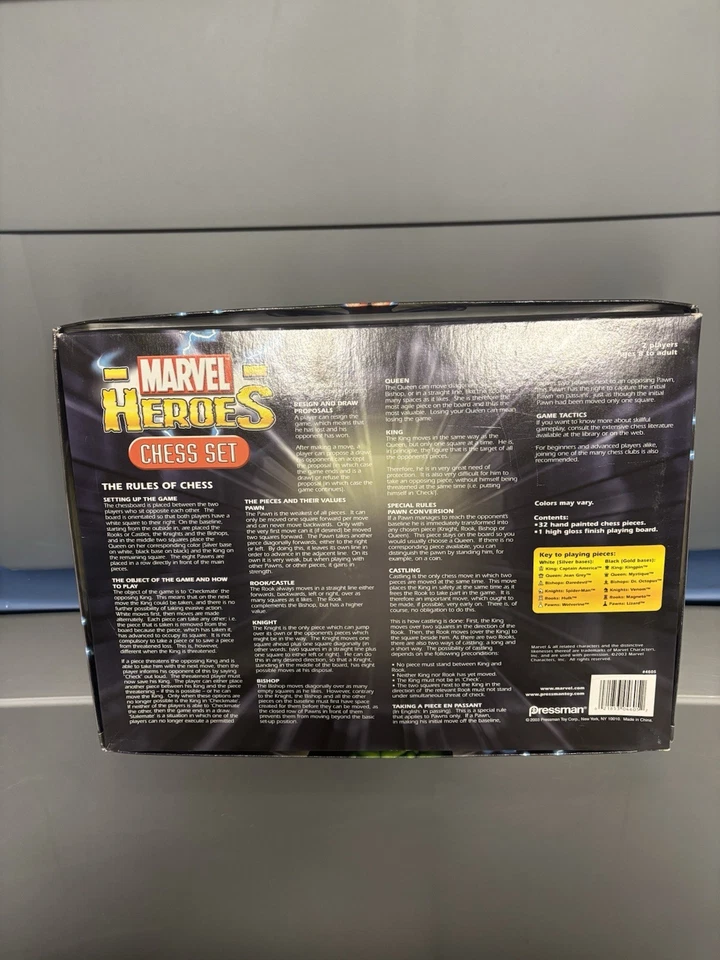 Marvel Heroes Chess Set Pressman 2003 COMPLETE Set with Board  - Image 3 of 4