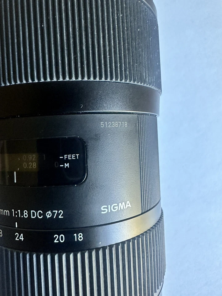 Sigma 18-35mm f 1.8 DC HSM Art Lens FOR Sigma SA Mount - Image 3 of 4