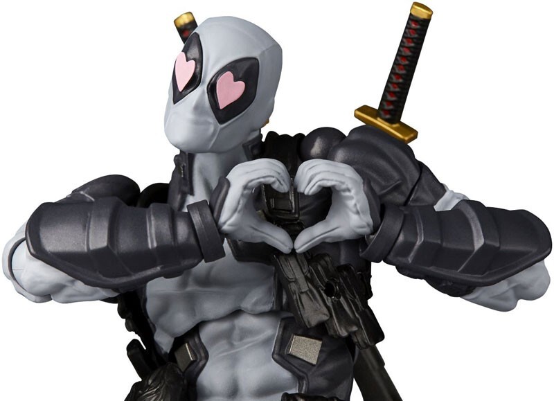 リボルテック Kuro Revoltech Amazing Yamaguchi EX Deadpool Ver.2.5 Figure