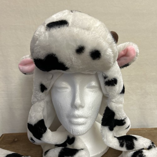 Cow Hat Beanie Built In Scarf Hand Pockets Claires OS Preowned Child Teen Unisex - Picture 5 of 17