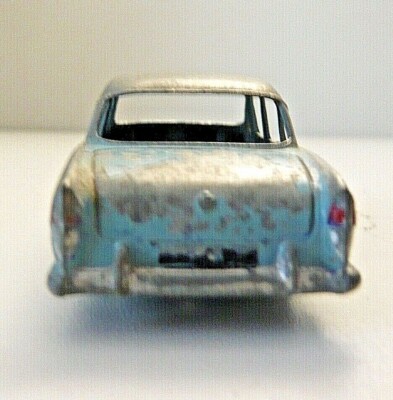 Dinky Toys Simca Versailles 1/43 – Réf 24Z – Miniature Collection état Correct