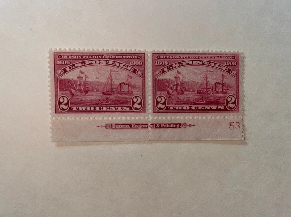 US #372 2c HUDSON FULTON CELEBRATION 1909 PAIR OG + MARGIN 2 CENT VIBRANT - Image 2 of 4