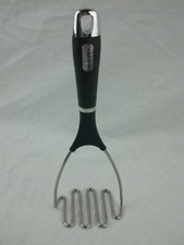 BHG Potator Masher with Chromed Black Handle 11.5"