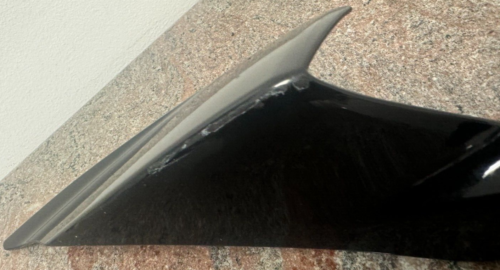 21-24 Yamaha YZF-R7 Right Rear Tail Fairing – Black OEM BEB-21721-00 - Picture 4 of 7
