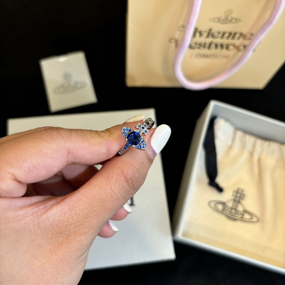 Vivienne Westwood ismeneリング　シルバー Vivienne Westwood ISMENE Open End Blue Crystal saturn orb