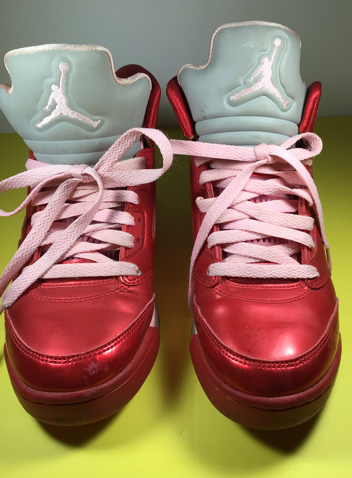 pink and white valentine jordans