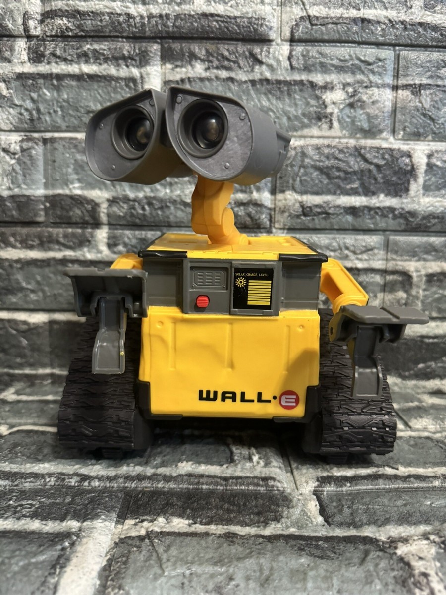Disney Pixar's Walle U Command Robot NO Remote Thinkway Toys 9