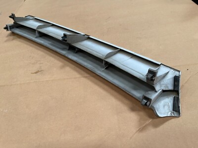 JDM 1989-1994 Nissan Skyline R32 GTR OEM Plastic Grill 62310 05u00