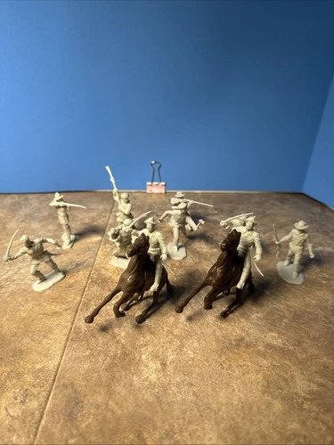 MARX Sears Heritage Alamo Play Set Gray Pioneer Defenders 1970’s