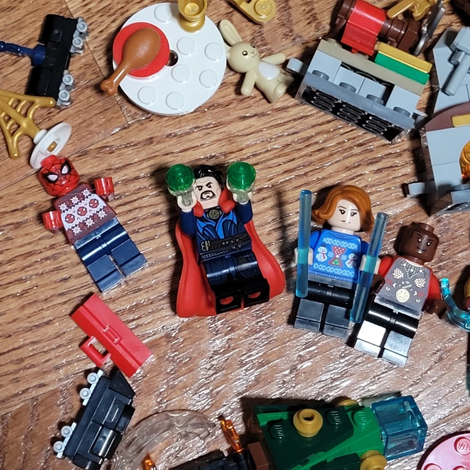 LEGO Marvel Avengers Mini Figuras y Accesorios Lote 76267 Foto 3 de 4