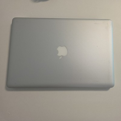 Apple MacBook Pro A1286, 15,4'' Core I7 2,66 GHz, 128 GB 8 GB RAM