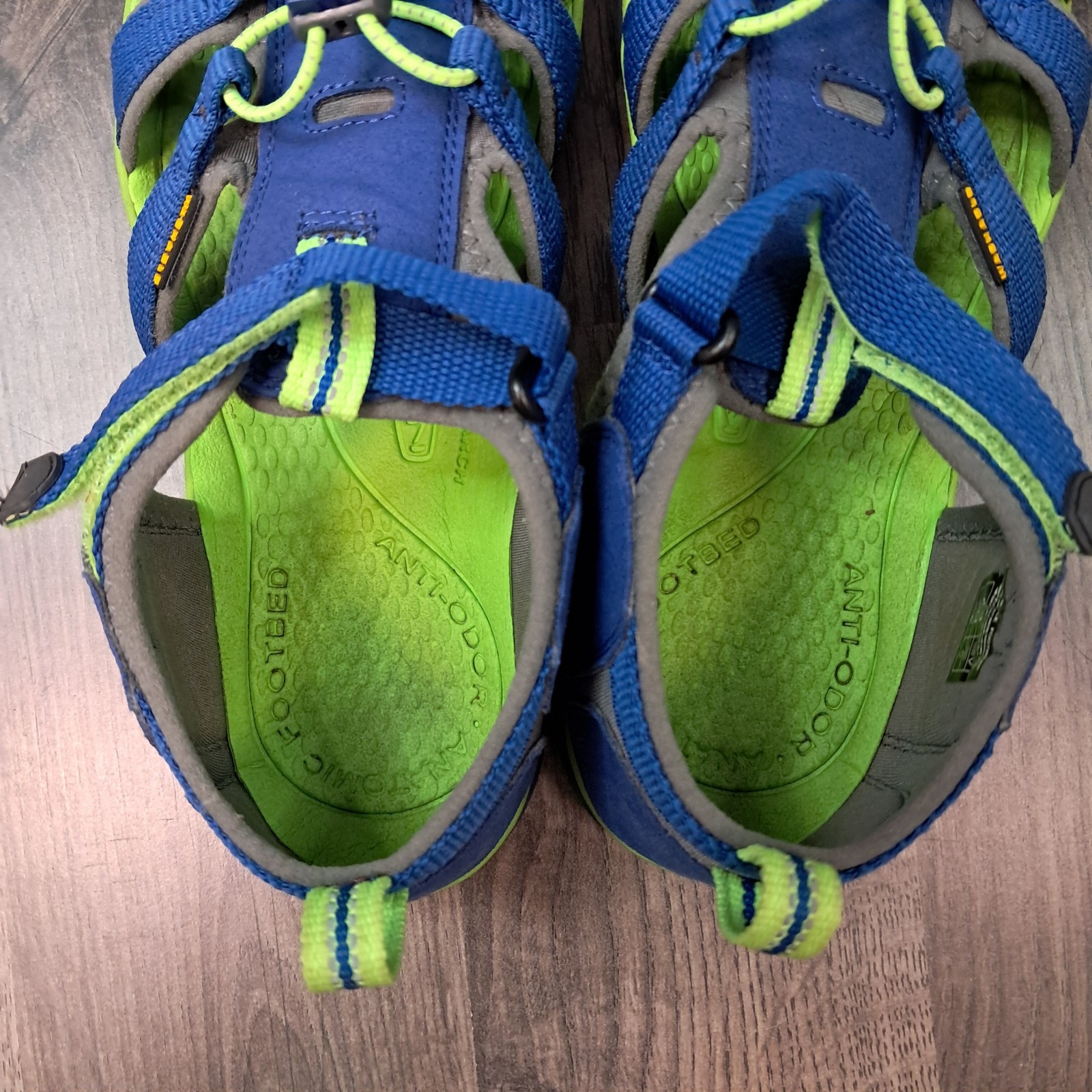 Scarpe sandali slip on KEEN Seacamp II Cnx Youth taglia 6 1014479 blu verde