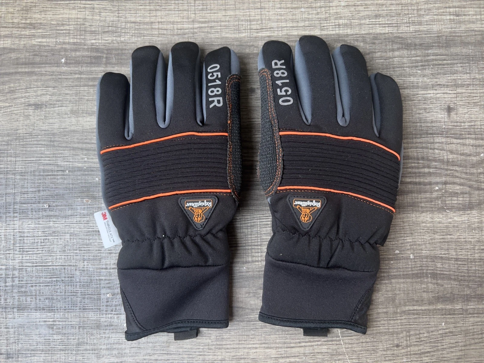 RefrigiWear PolarForce Gloves - Extreme Cold Protection, Touchscreen Size M