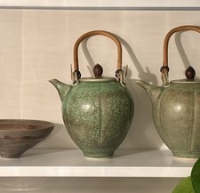 Bridget Drakeford Studio Pottery Teapot East Asian Porcelain Signed Green 