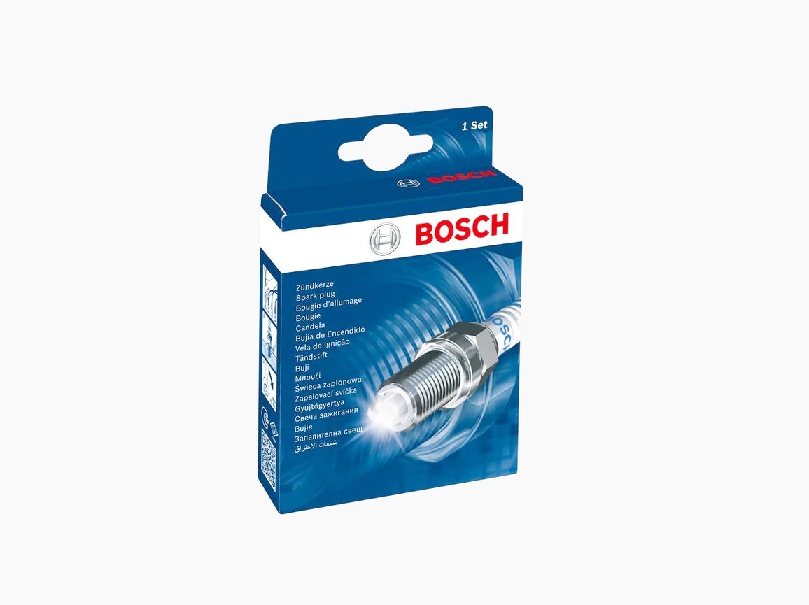 BOSCH Spark Plug SET x4 pcs 0242235913