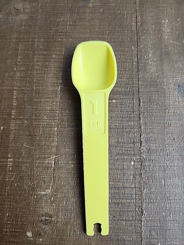 Tupperware 1 TSP Measuring Spoon Yellow VTG Replacement Teaspoon Kitchen
