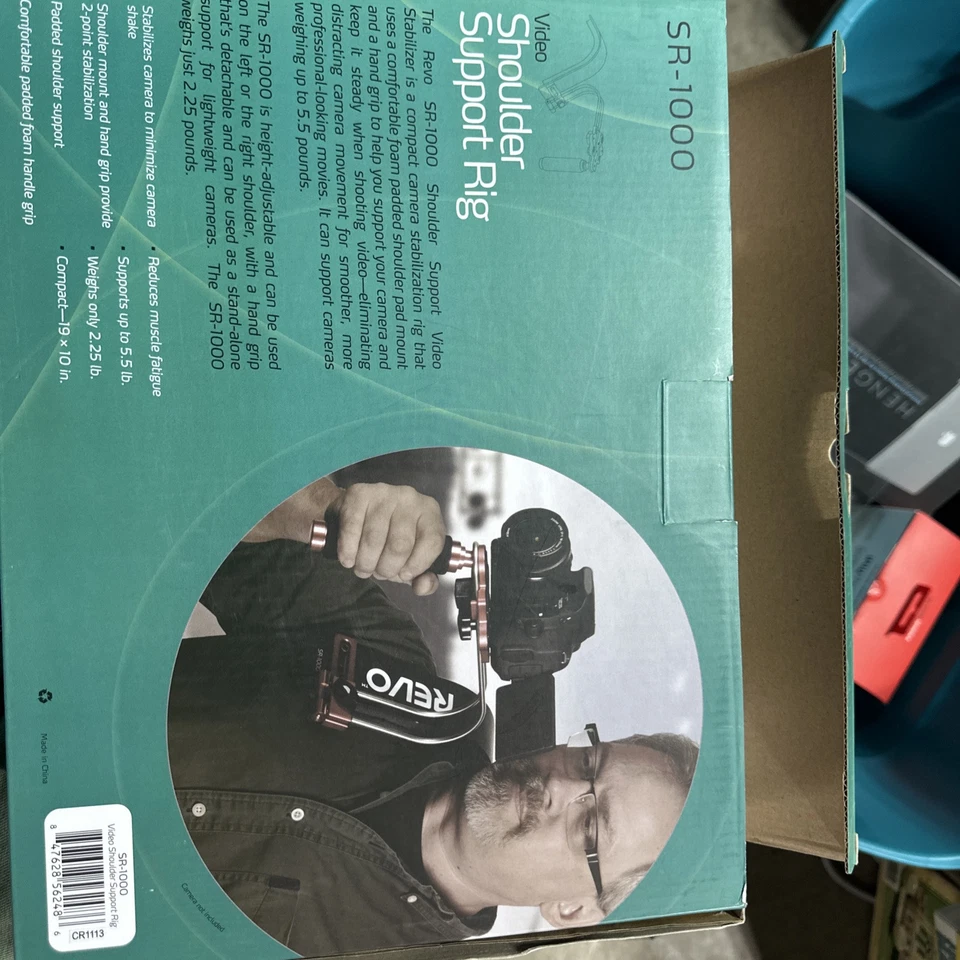 REVO Shoulder Support Rig SR-1000B In Box Display Only Never Used - Image 2 of 3