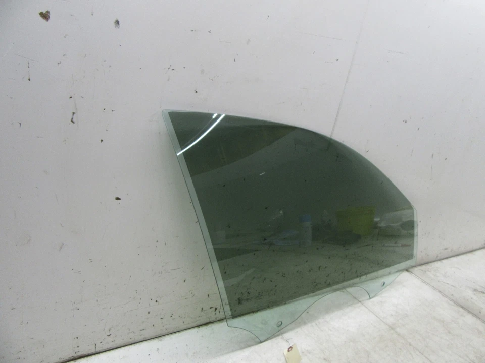 BMW 328xi F30 2012-2016 OEM puerta delantera derecha ventana panel de vidrio Foto 3 de 4