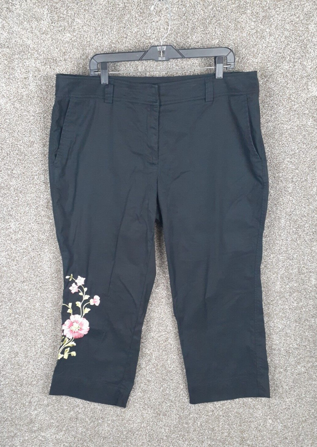 Millennium Floral Print Pull-On Cropped Pants