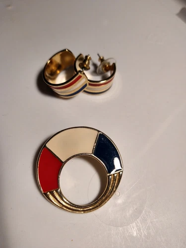 Jewelry Lot #78 2 pcs Vintage Red White Blue Costume Earrings & Brooch Pin