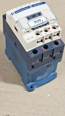 Telemecanique/Schneider, Contactor LC1 D18 BD                           0919