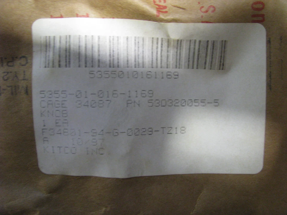 KITCO / BOEING KNOB ( NO HARDWARE ) # 53D320055-5 NSN: 5355-01-016-1169 - Image 4 of 4