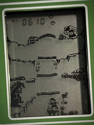 Bandai 1982 Solar LCD Game 16815 Amazone (Hikyo Amazon) (Double Panel) (C)