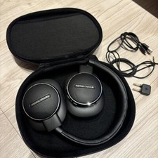 Hardman Kardon FLY ANC black wireless headphones Bluetooth connection Working