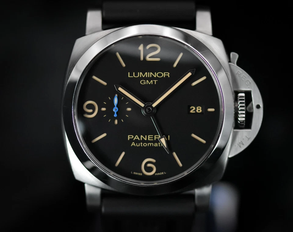 Panerai Luminor 1950 3 Days GMT Automatic 44mm PAM01320-Mens Watch Box & Papers - Image 3 of 4