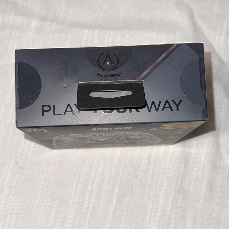 PowerA Fortnite Wireless Controller - Black and White - Image 4 of 4