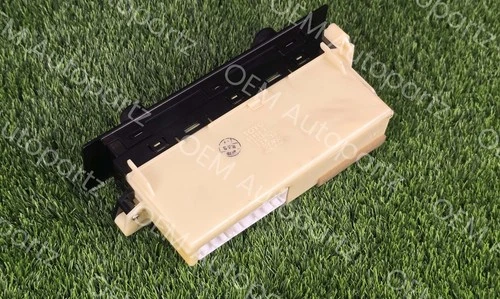 Toyota Hilux Surf 4Runner VZN185 KZN185 KDN185 Climate Control Module OEM JDM - Picture 15 of 16