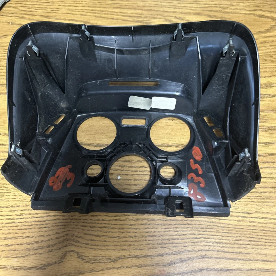 2016 Nissan Versa Climate Temperature Module Control Trim Molding 349127-42671 - Image 2 of 2