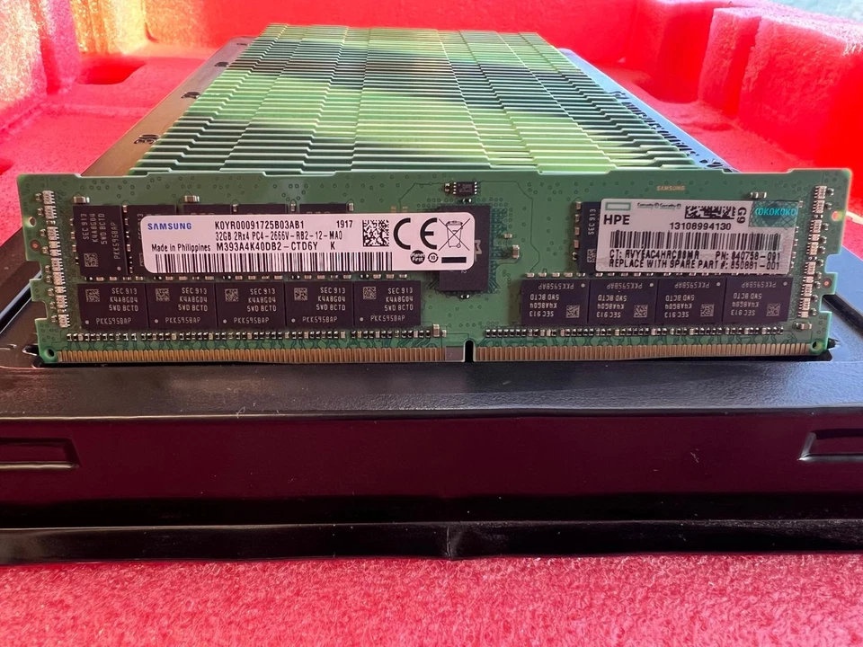 Samsung 32GB DDR4-2666 ECC Registered RDIMM – M393A4K40DB2-CTD6Y Memory - Image 3 of 4