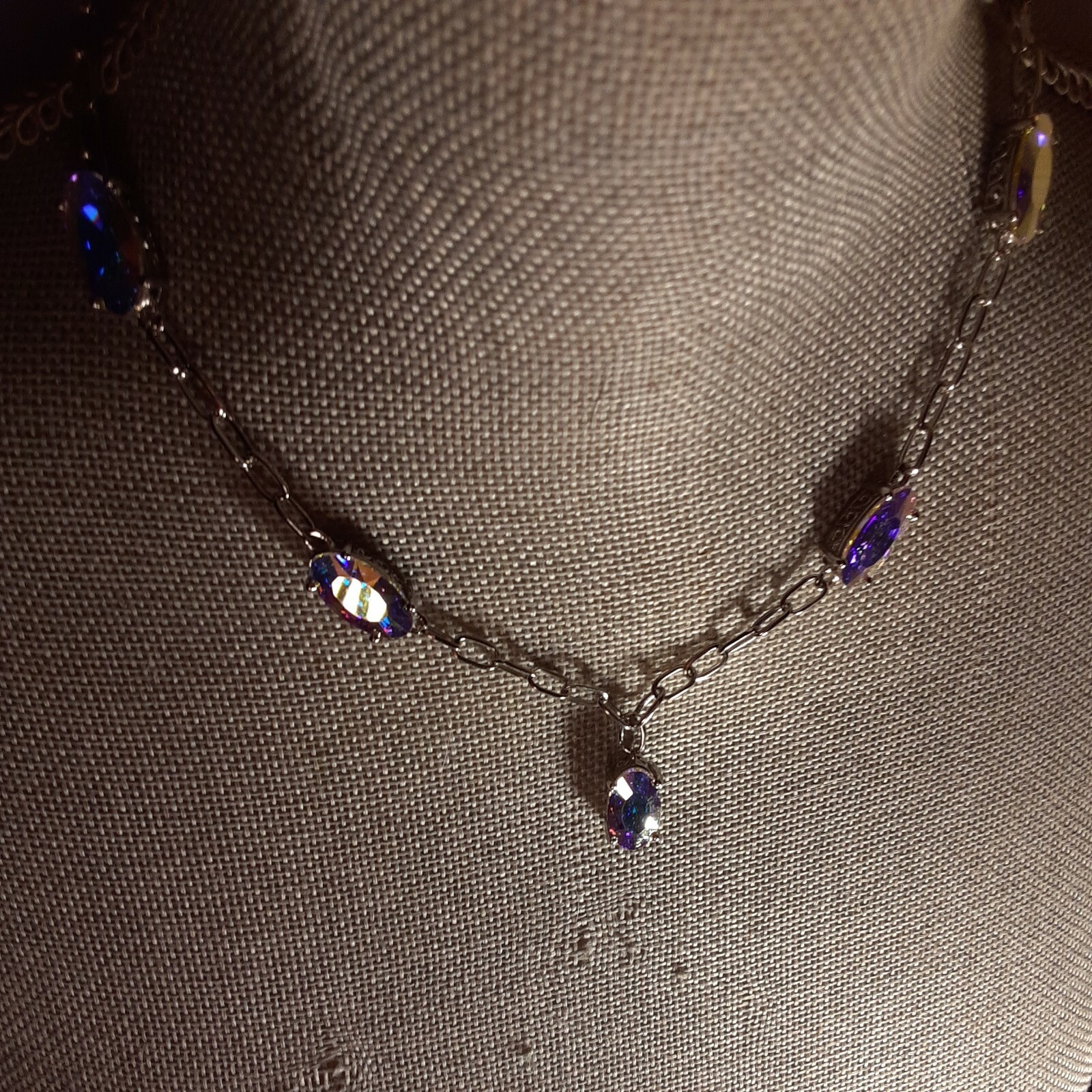 18-Inch Platinum Bond Brass Necklace with Swarovski AB Crystals (373)-image