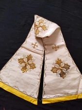 Antique church maniple metallic silk embroidery vestment priest  item695